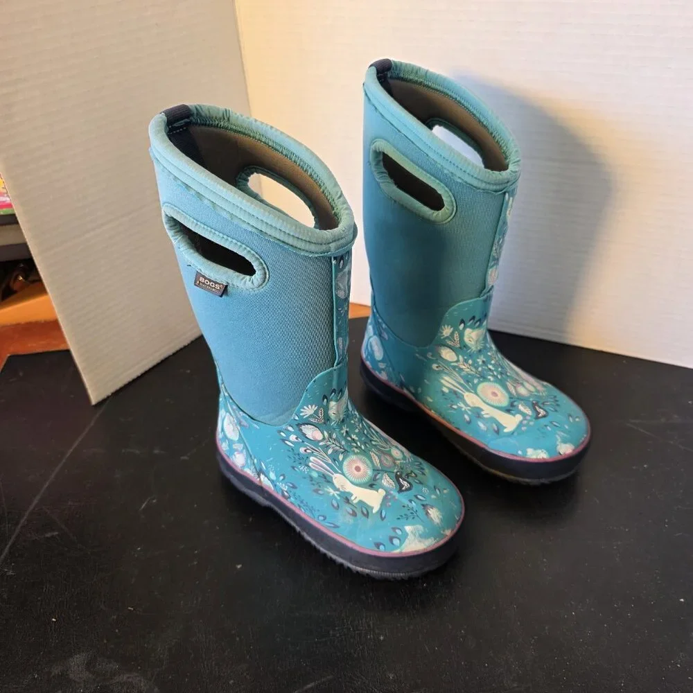 Bogs Boots Kids 12 Blue Floral Waterproof Insulated Winter Snow